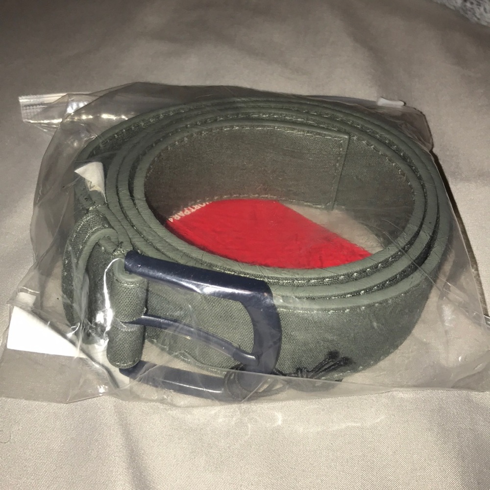 BRAND NEW grey belt